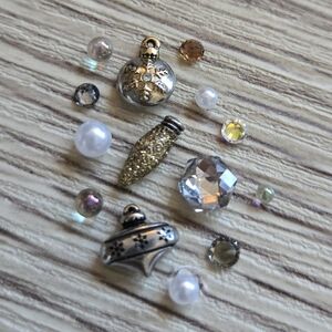 🦉Christmas Baubles Charm Set